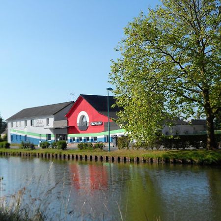 La Peniche Hotel Pierrefitte-sur-Loire Kültér fotó